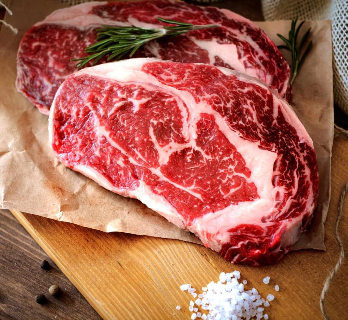 CRAZY Add on- GET 2x Scotch Fillet Steaks, 500g Chicken breast Fillets, 10x Thin Sausages & 4x NEW Beef, Bacon & Cheese Burgers .95