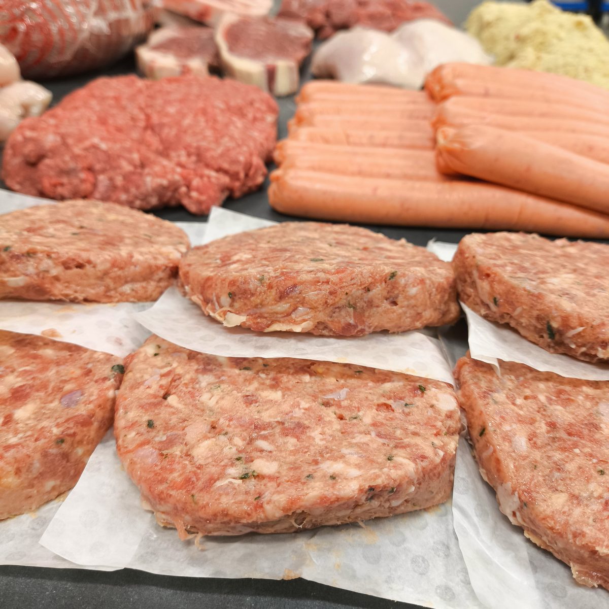 New Season Stunner- GET 6x120g Wagyu Beef Burgers FREE